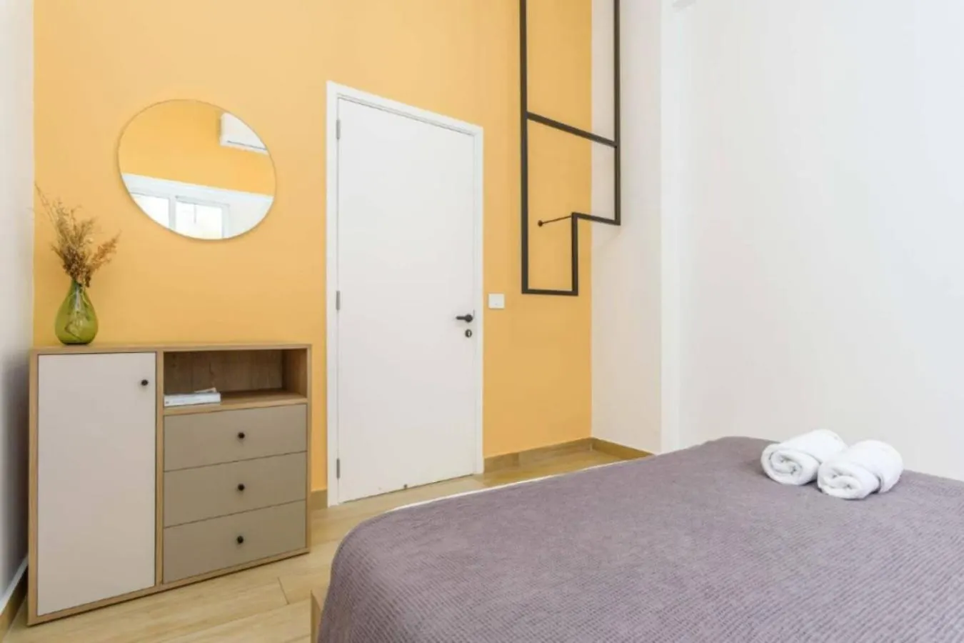 The Hall 2Br Gemmayze Al Mudawwar Lebanon
