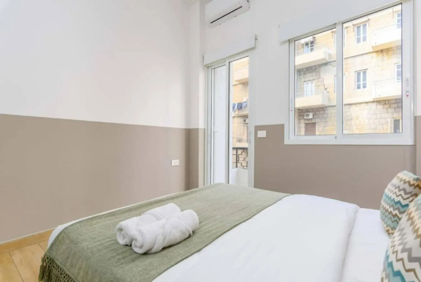 The Hall 2Br Gemmayze Al Mudawwar Lebanon