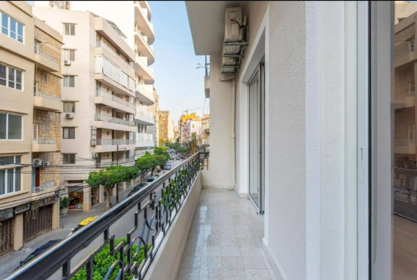 The Hall 2Br Gemmayze Al Mudawwar Apartment